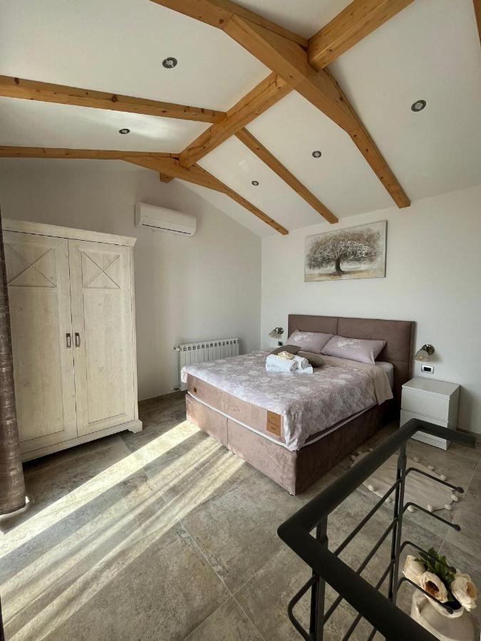 Apartman Sara S Pogledom Na More ลอฟราน ภายนอก รูปภาพ